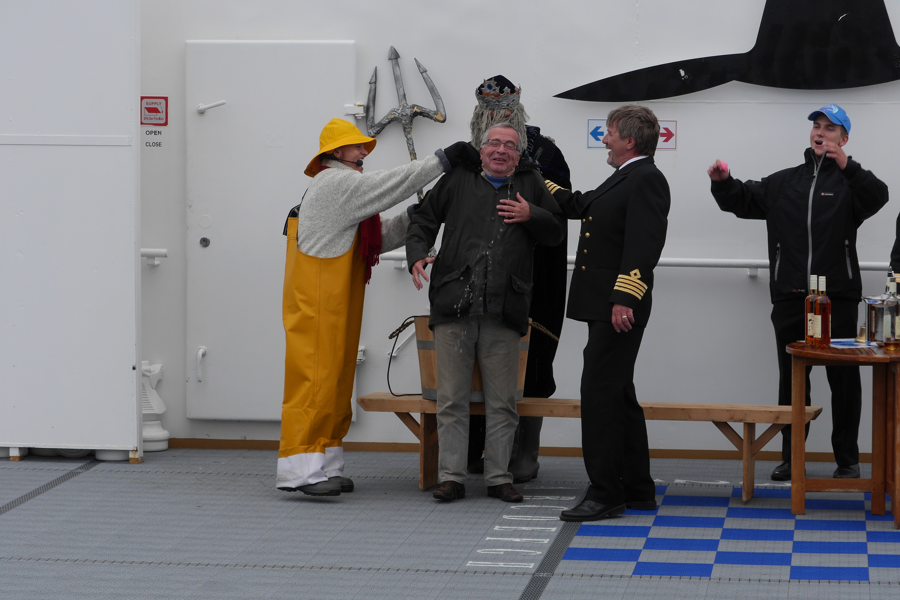 Polarkreistaufe auf der MS Midnatsol